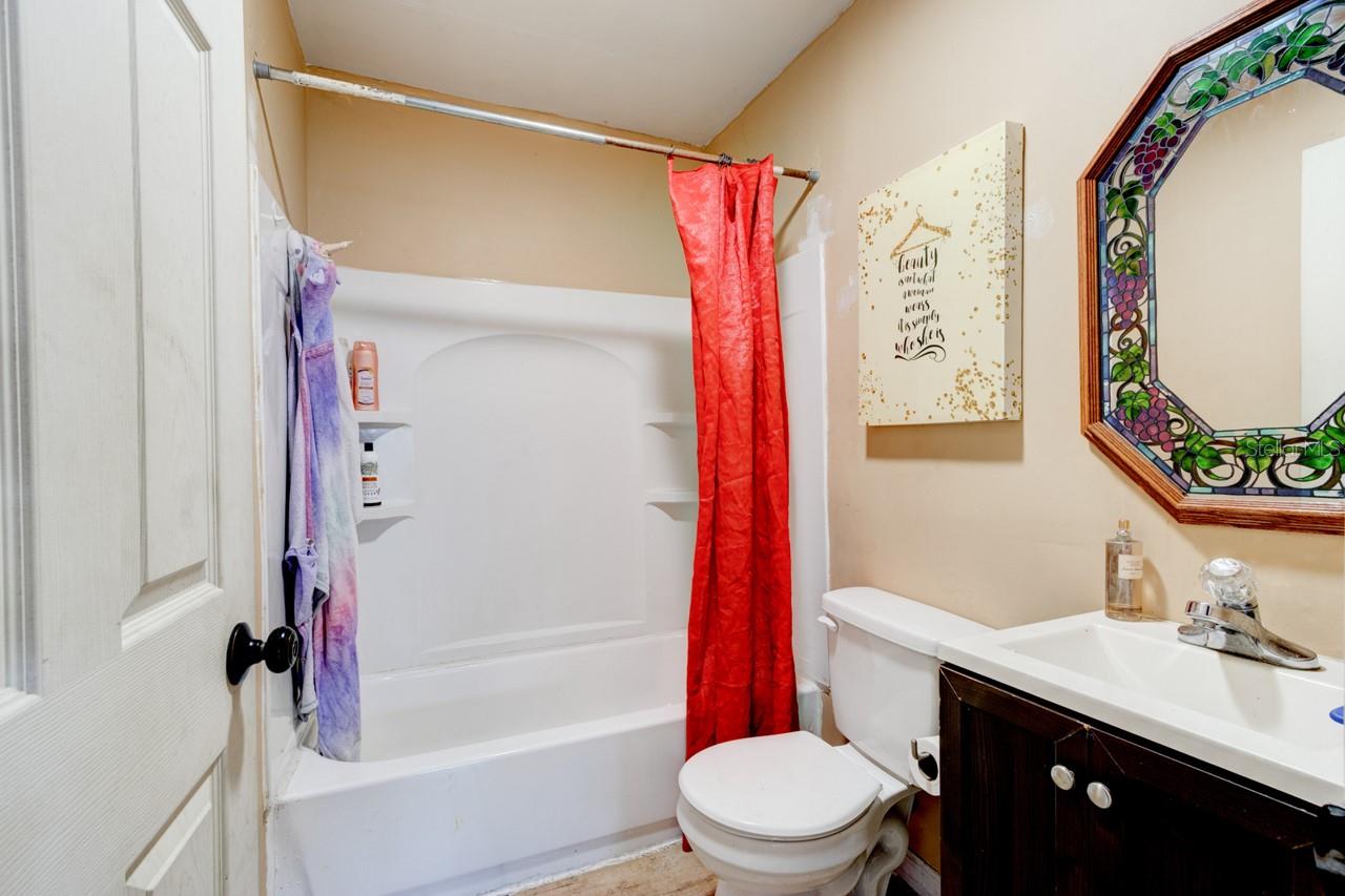 Image 10 of 22 For 326 Jefferson Street