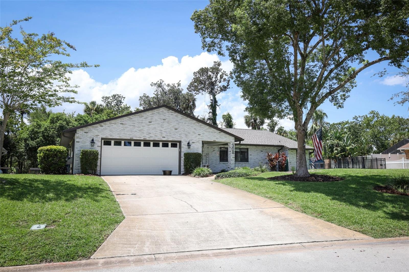 Image 2 of 59 For 308 River Bluff Drive