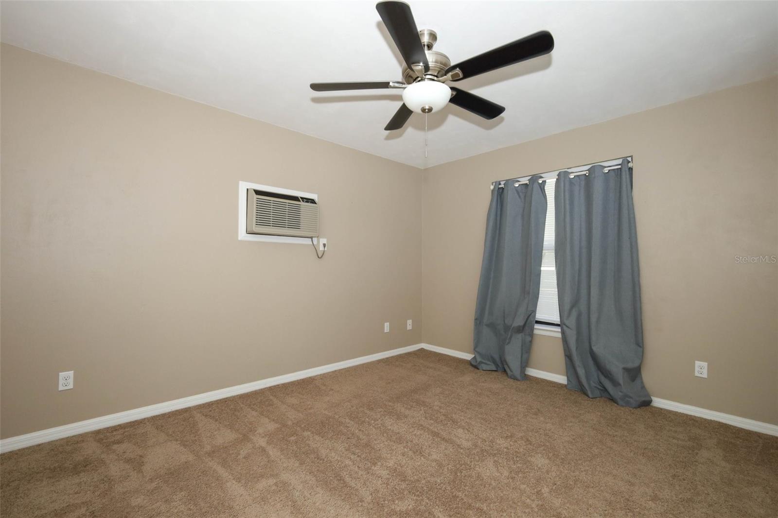 Image 42 of 59 For 308 River Bluff Drive