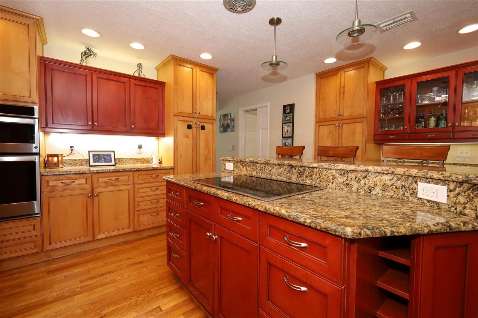 Image 9 of 59 For 308 River Bluff Drive