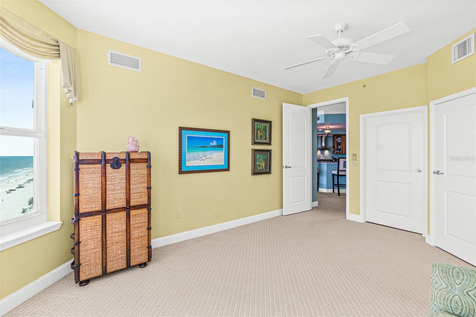 Image 60 of 84 For 3703 Atlantic Avenue 1007
