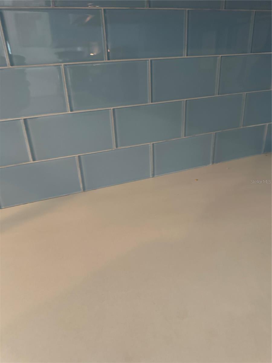 Image 10 of 21 For 72 Lincoln Street