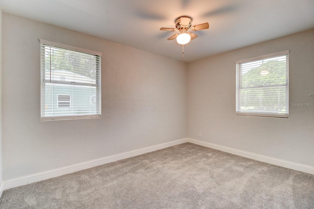 Image 10 of 23 For 635 Lanvale Avenue