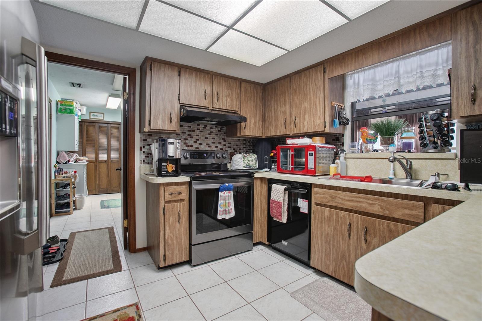 Image 12 of 37 For 2438 Dartmouth Road