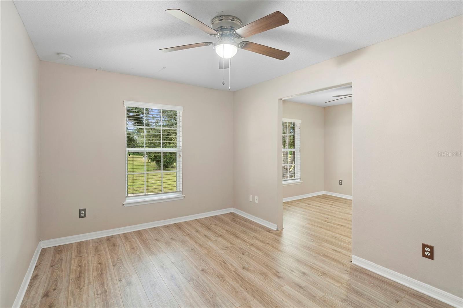 Image 34 of 45 For 524 Quail View Court