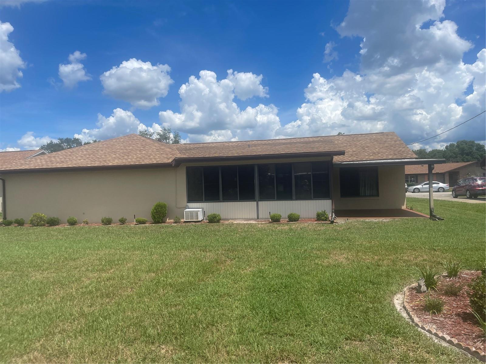 Image 6 of 66 For 1940 Viking Avenue