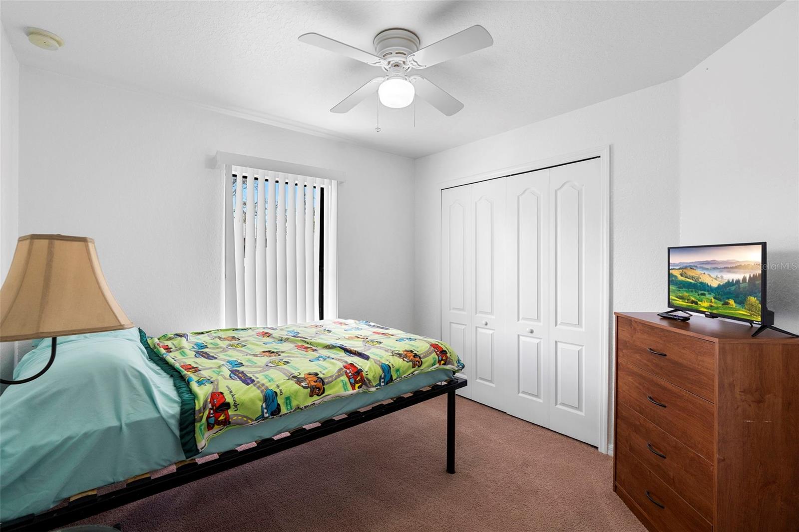 Image 17 of 24 For 944 9th Avenue