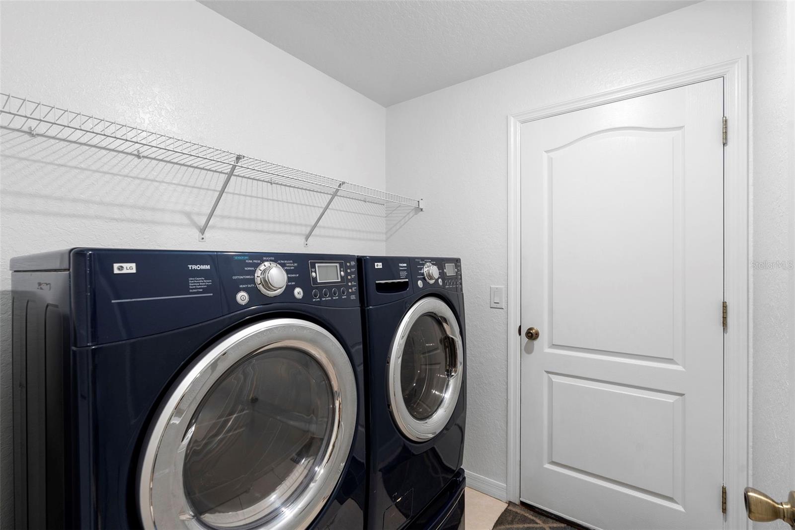 Image 20 of 24 For 944 9th Avenue