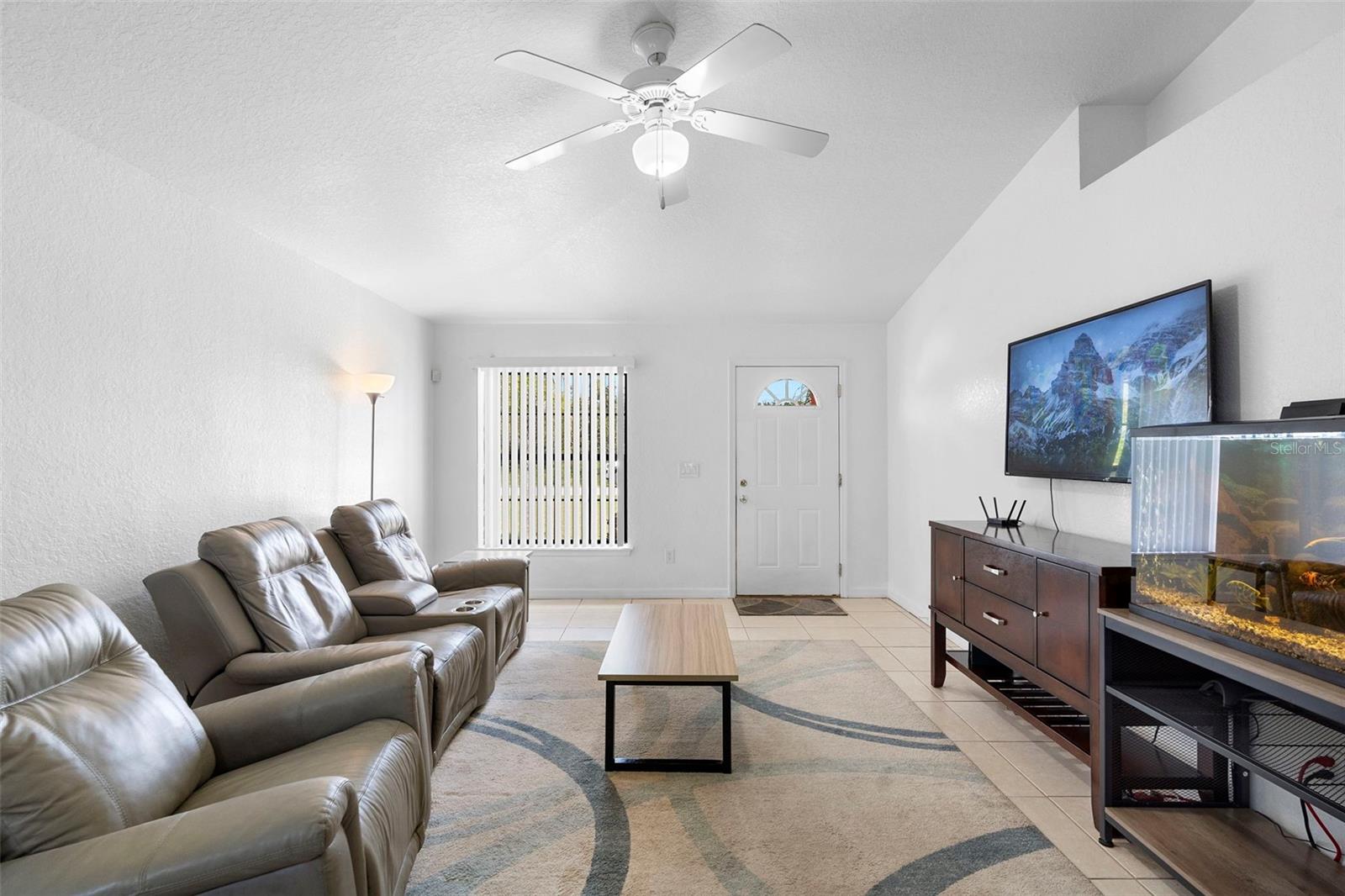 Image 7 of 24 For 944 9th Avenue