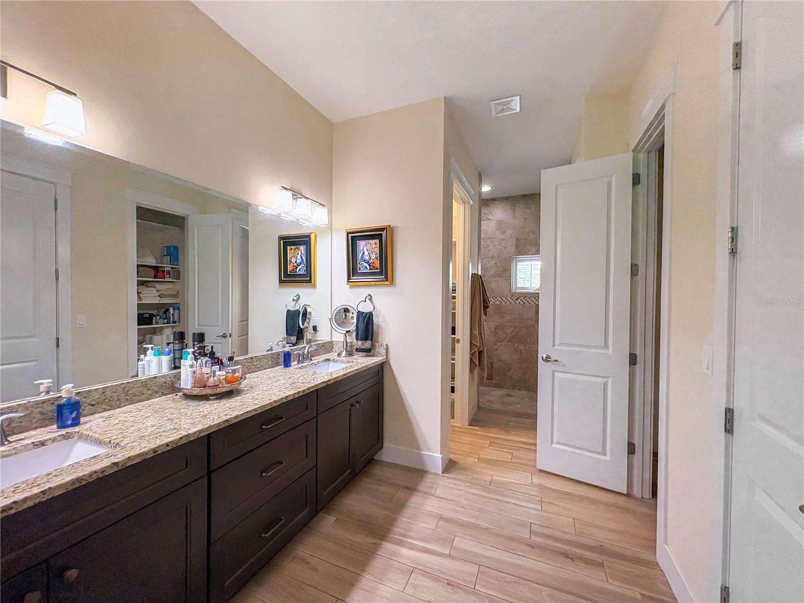 Image 17 of 26 For 3209 Medici Boulevard