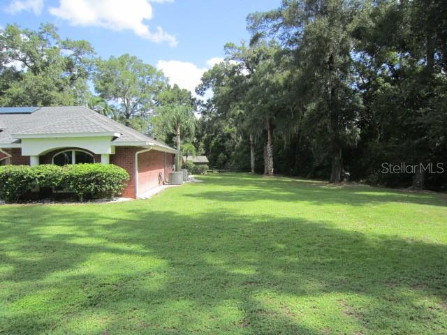 Image 2 of 45 For 975 Rolling Acres Drive