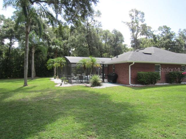 Image 3 of 45 For 975 Rolling Acres Drive
