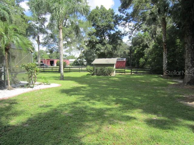 Image 6 of 45 For 975 Rolling Acres Drive
