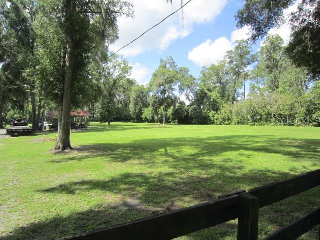Image 9 of 45 For 975 Rolling Acres Drive