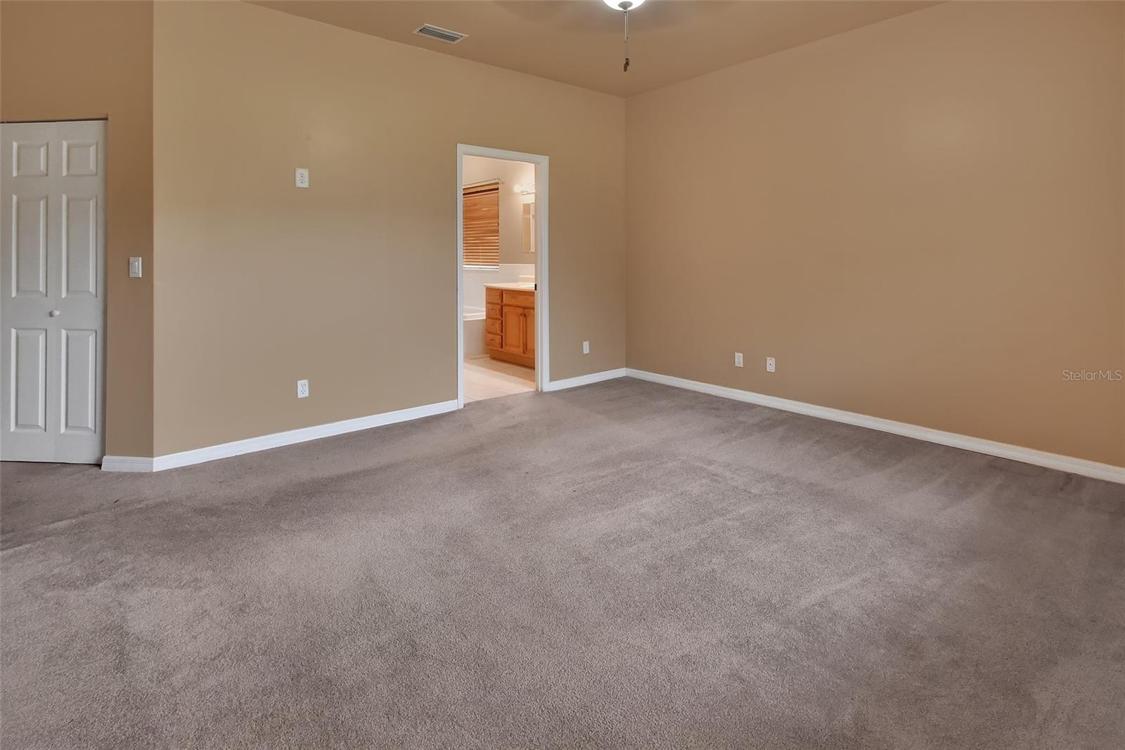 Image 19 of 50 For 1625 Meadowville Road