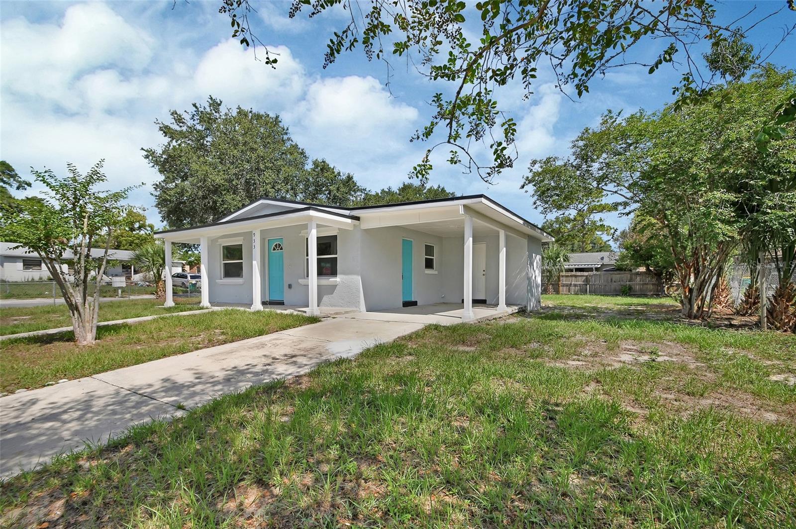 Image 24 of 24 For 933 Longview Avenue