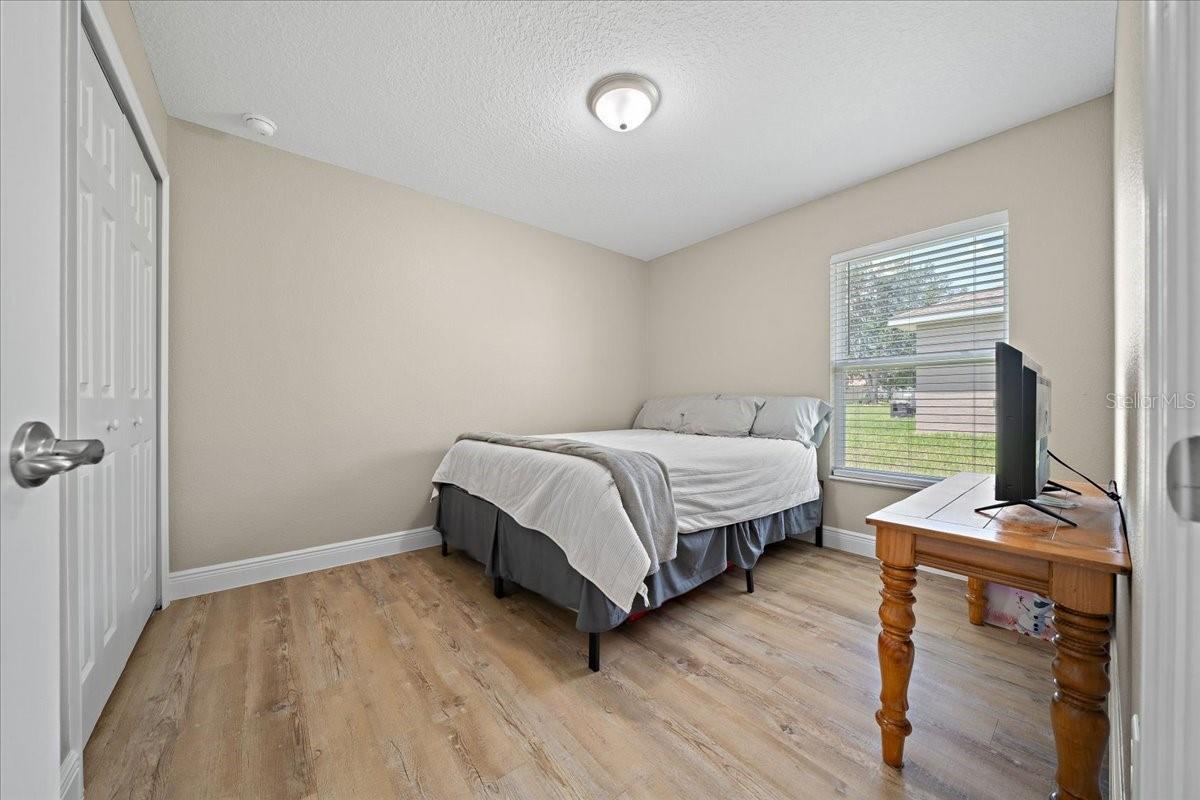 Image 20 of 31 For 12840 60th Court