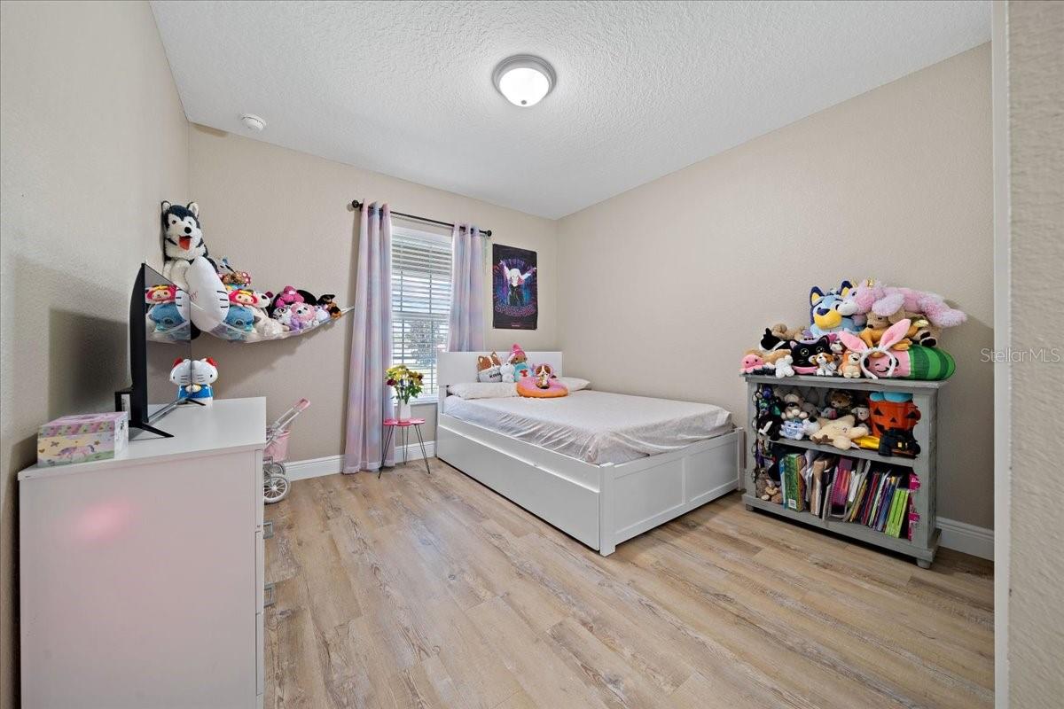 Image 21 of 31 For 12840 60th Court