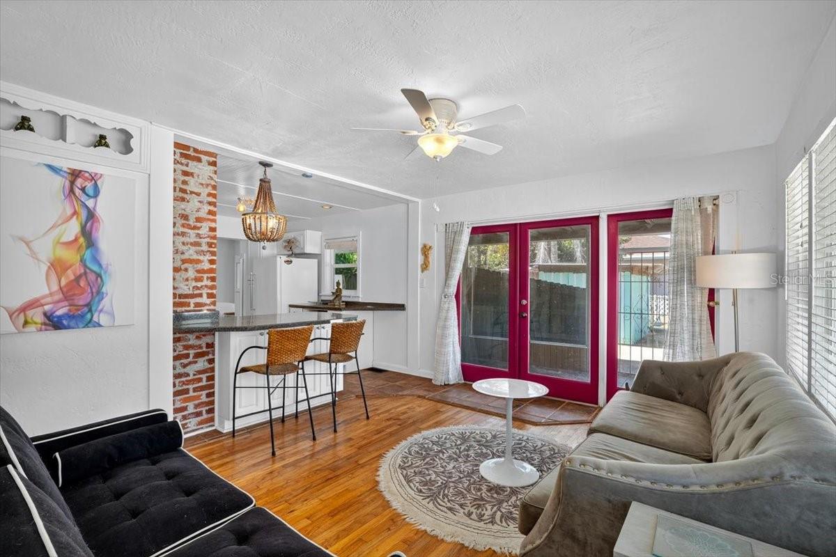 Image 3 of 15 For 500 Temko Terrace
