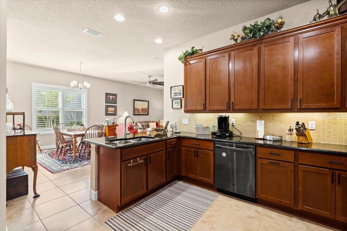 Image 7 of 43 For 6350 Hanfield Drive