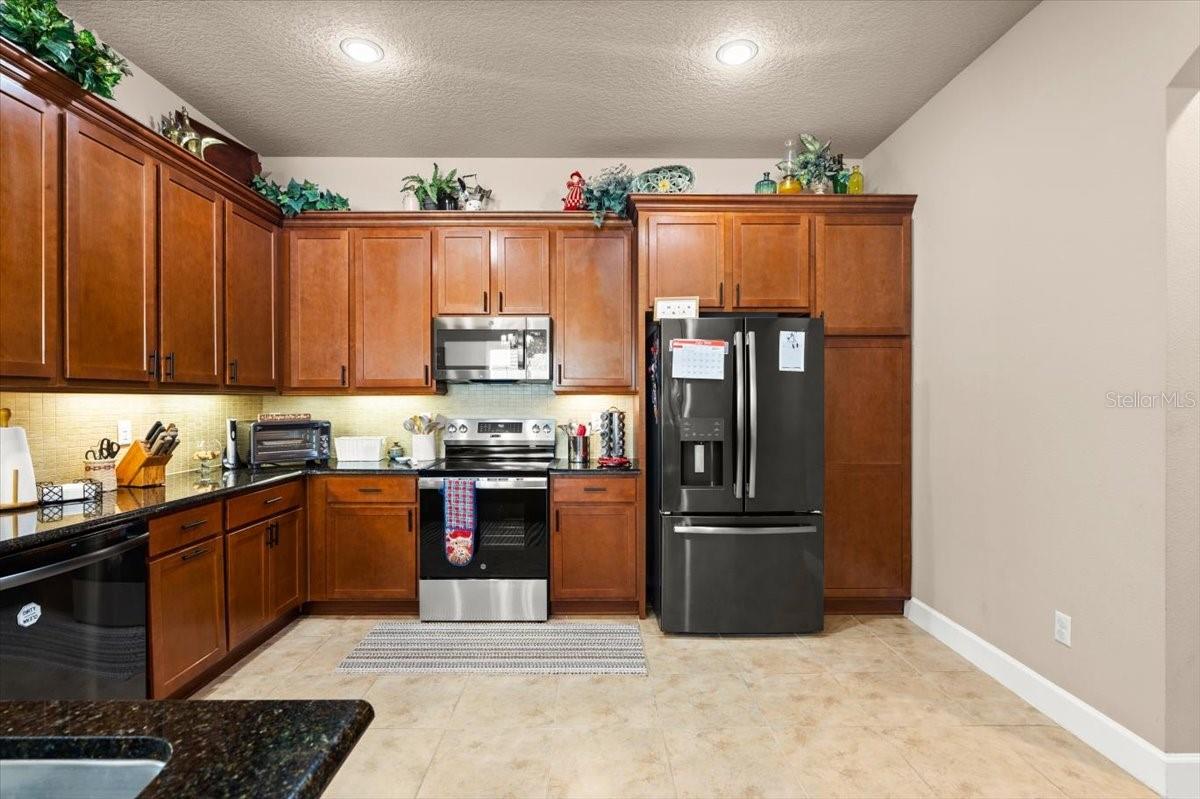 Image 9 of 43 For 6350 Hanfield Drive