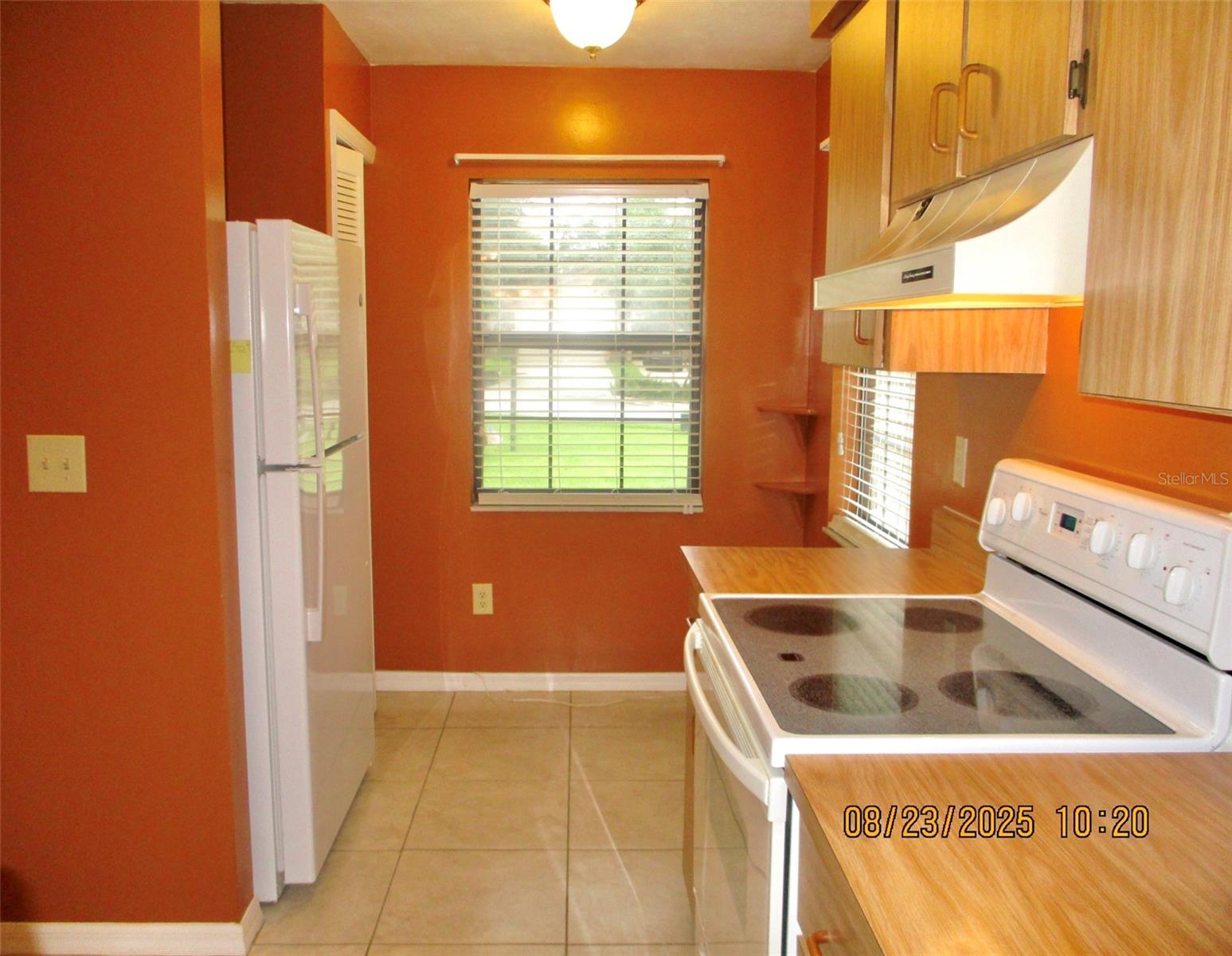 Image 3 of 20 For 6138 Sequoia Drive