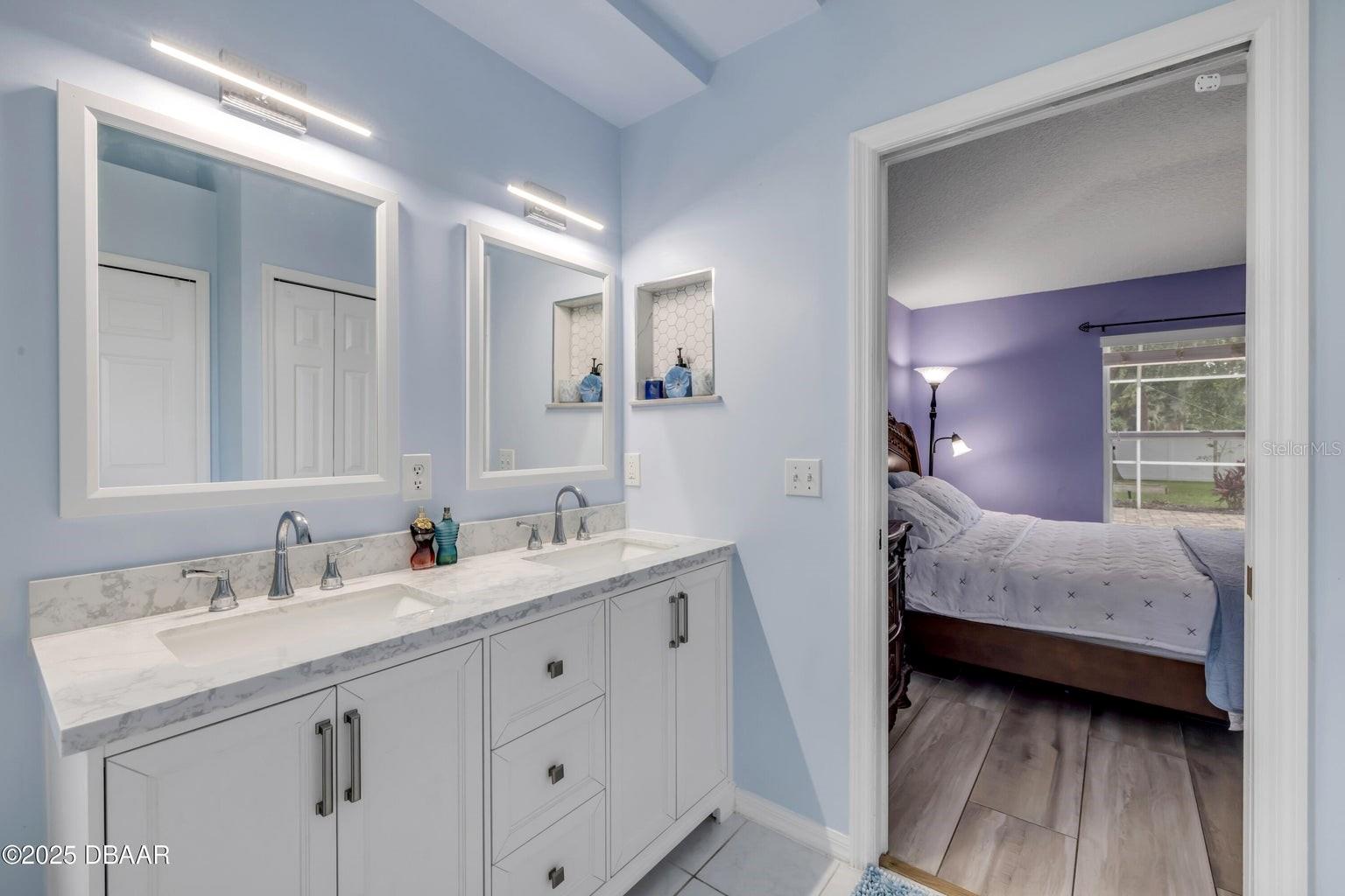 Image 13 of 31 For 1773 Arash Circle