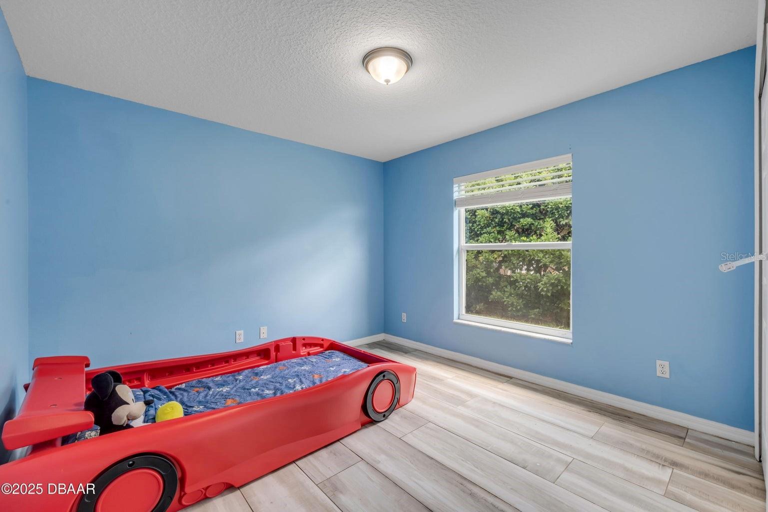 Image 18 of 31 For 1773 Arash Circle