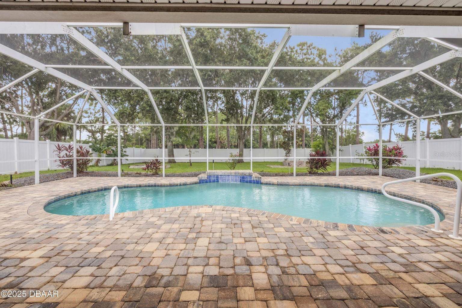 Image 2 of 31 For 1773 Arash Circle