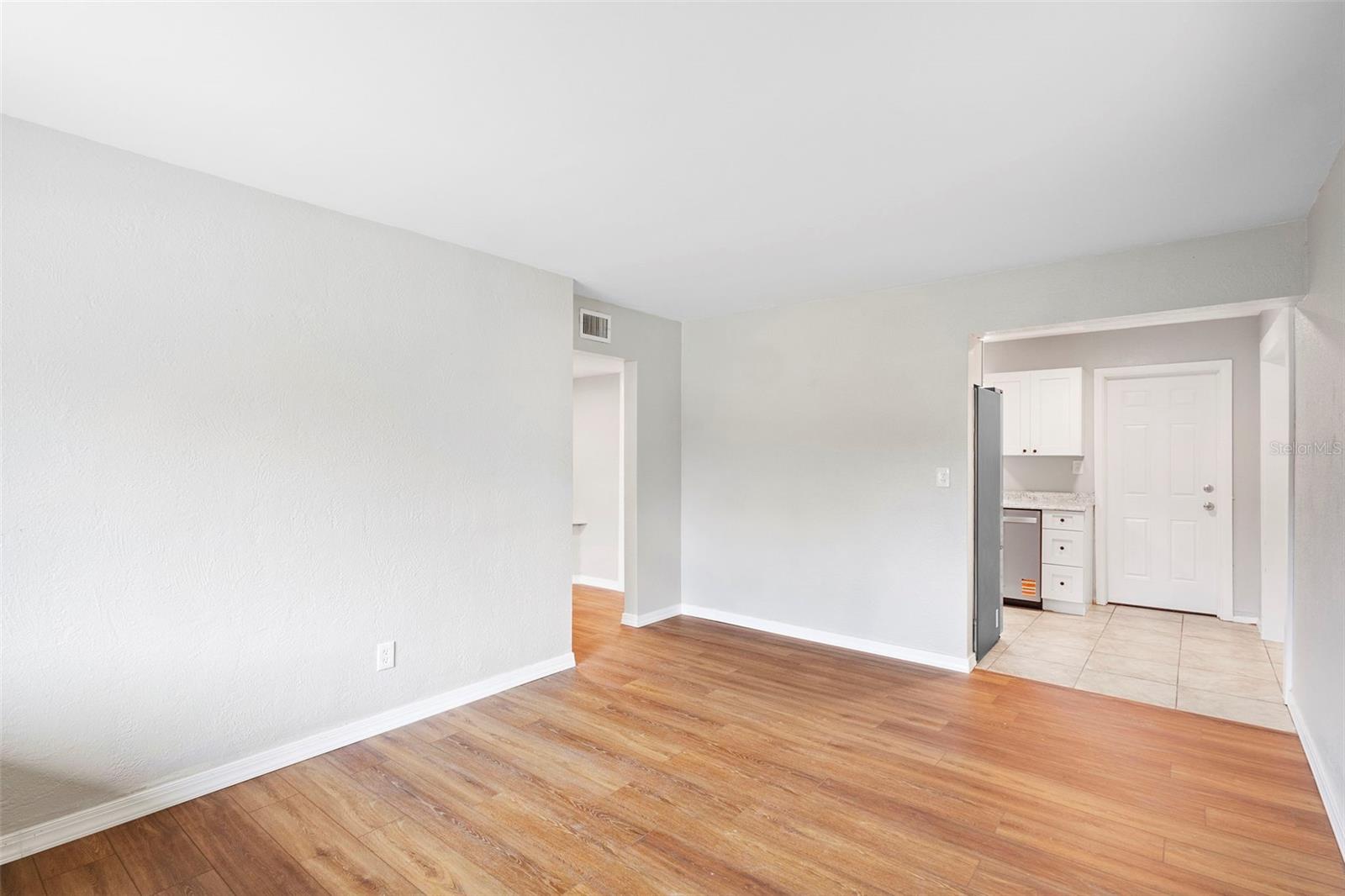 Image 9 of 31 For 532 Colfax Drive