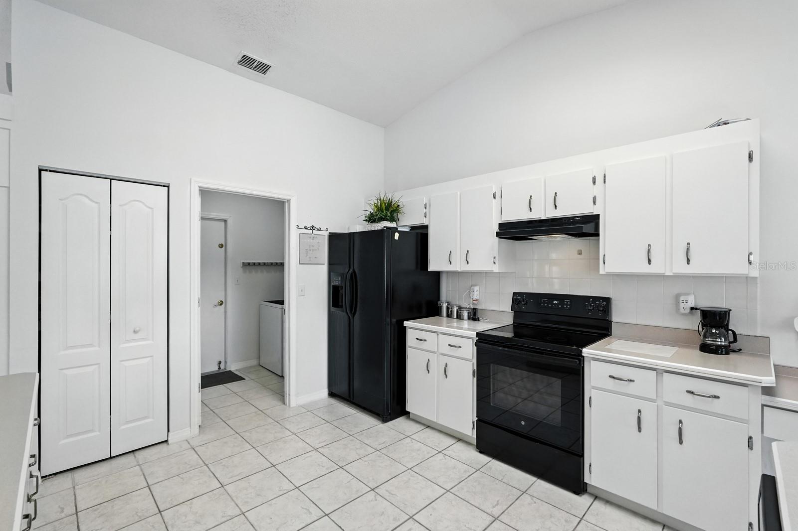 Image 14 of 41 For 143 Old Sunbeam Drive