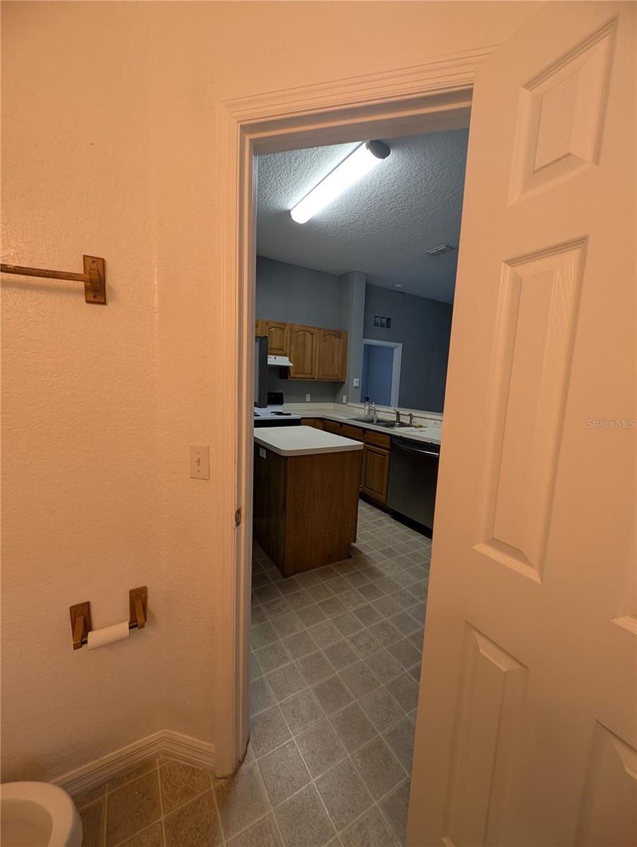 Image 16 of 19 For 970 Spring Garden Avenue 214