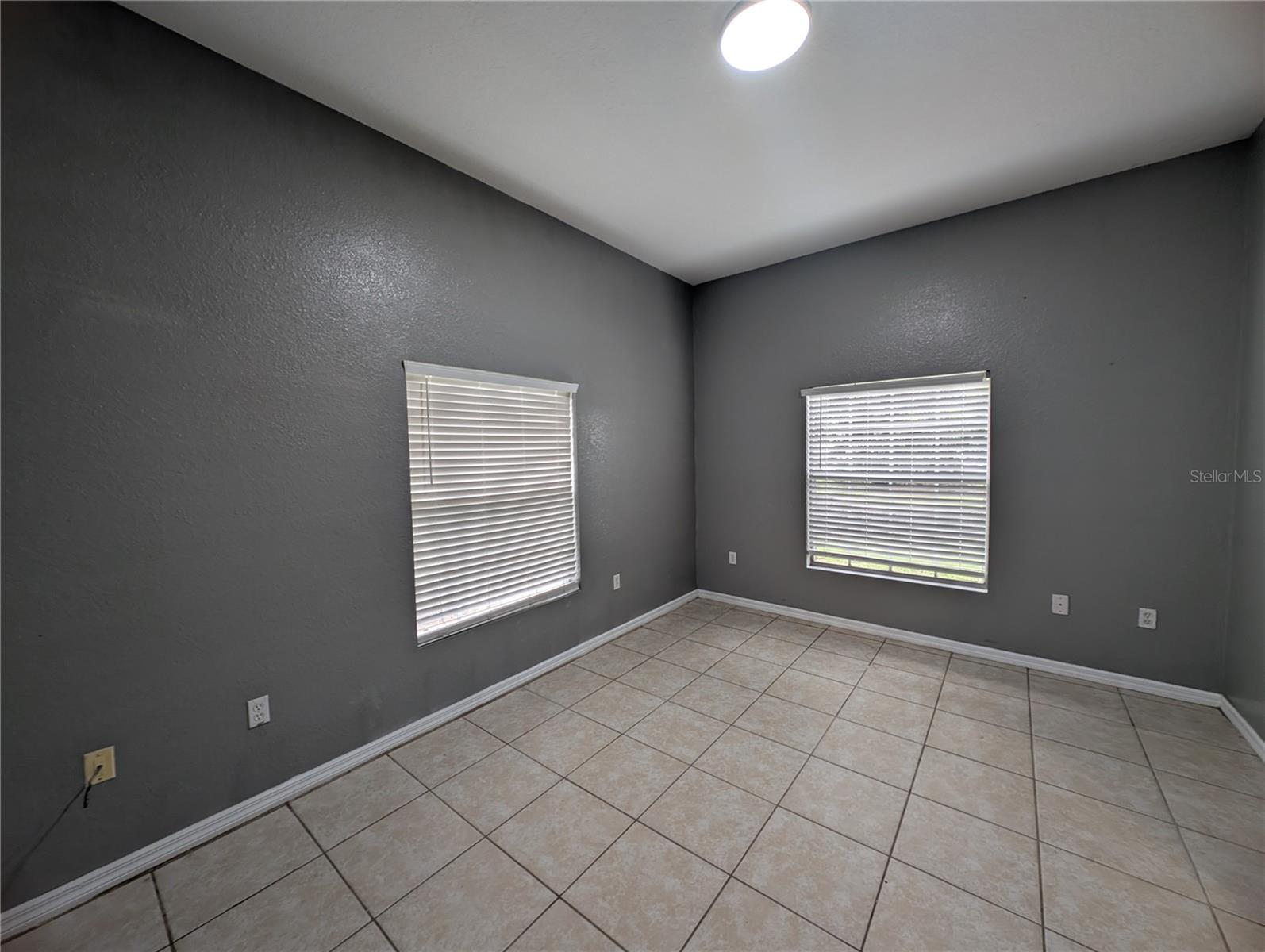 Image 8 of 19 For 970 Spring Garden Avenue 214