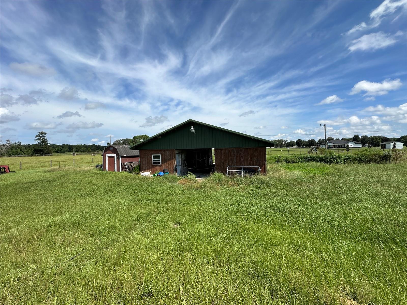 Listing photo id 20 for 16447 Trails End Road