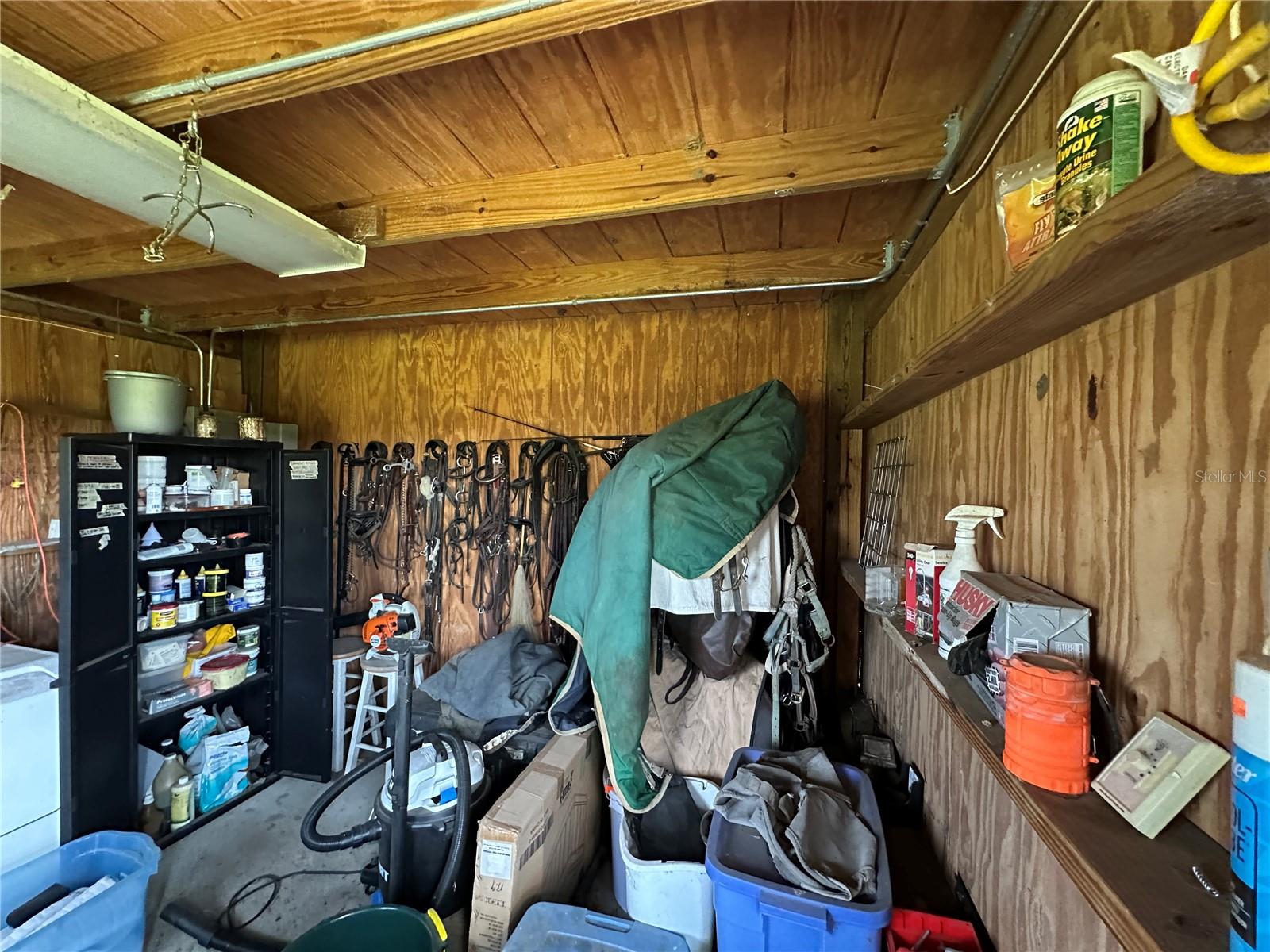 Listing photo id 26 for 16447 Trails End Road