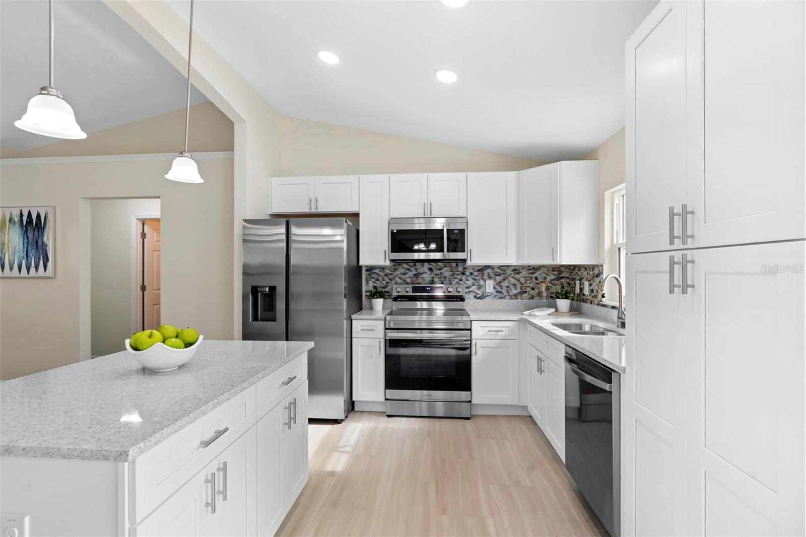Image 3 of 10 For 560 Sumner Avenue