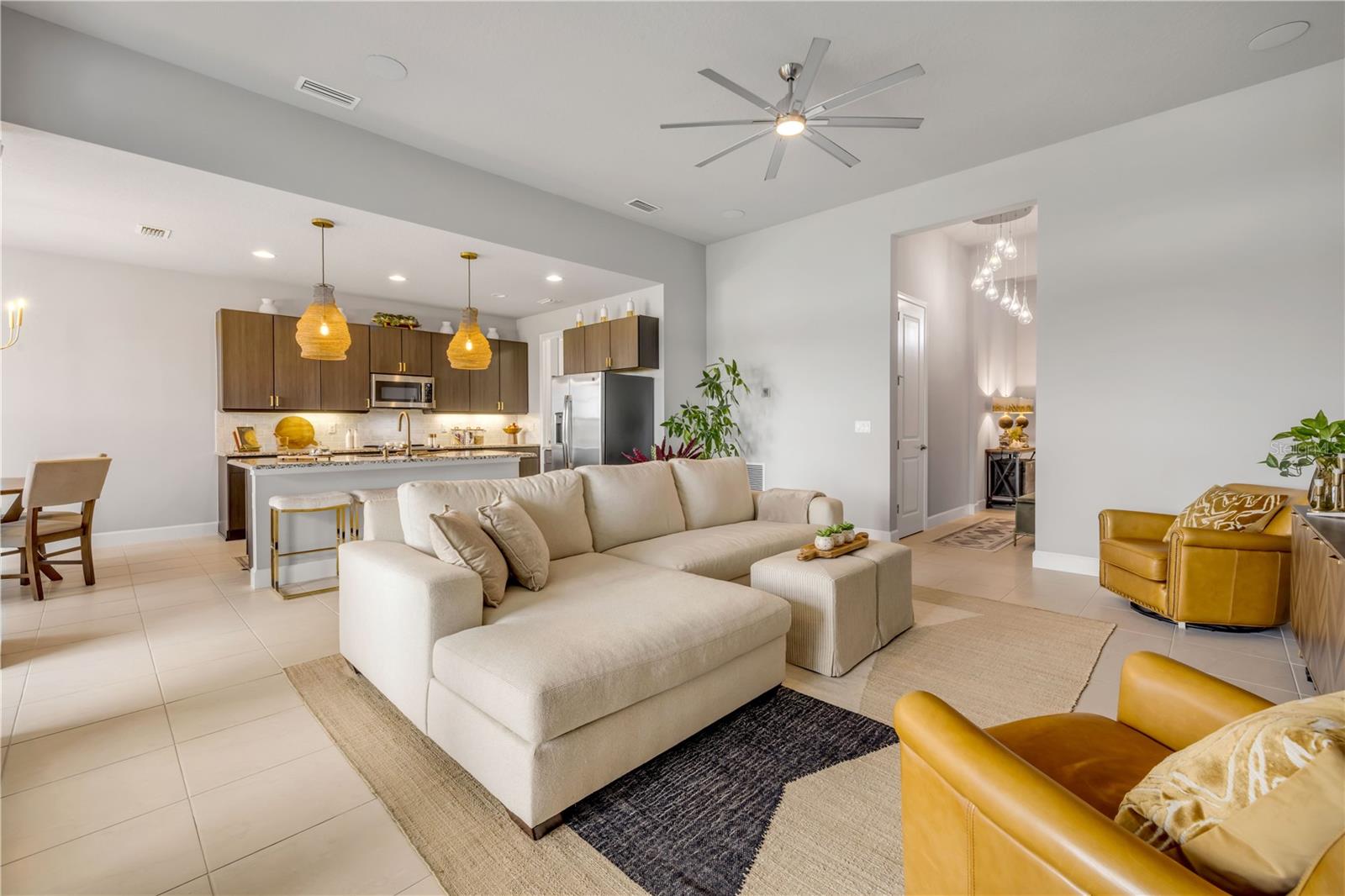 Image 15 of 63 For 195 Azure Mist Way