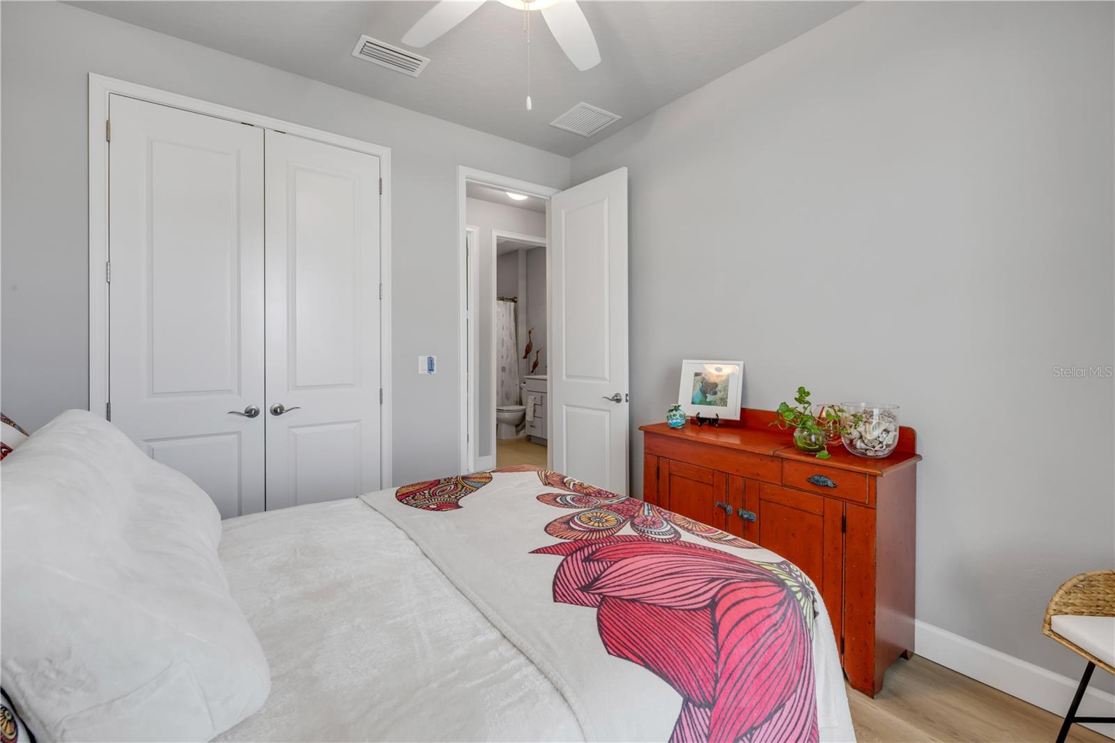 Image 39 of 63 For 195 Azure Mist Way