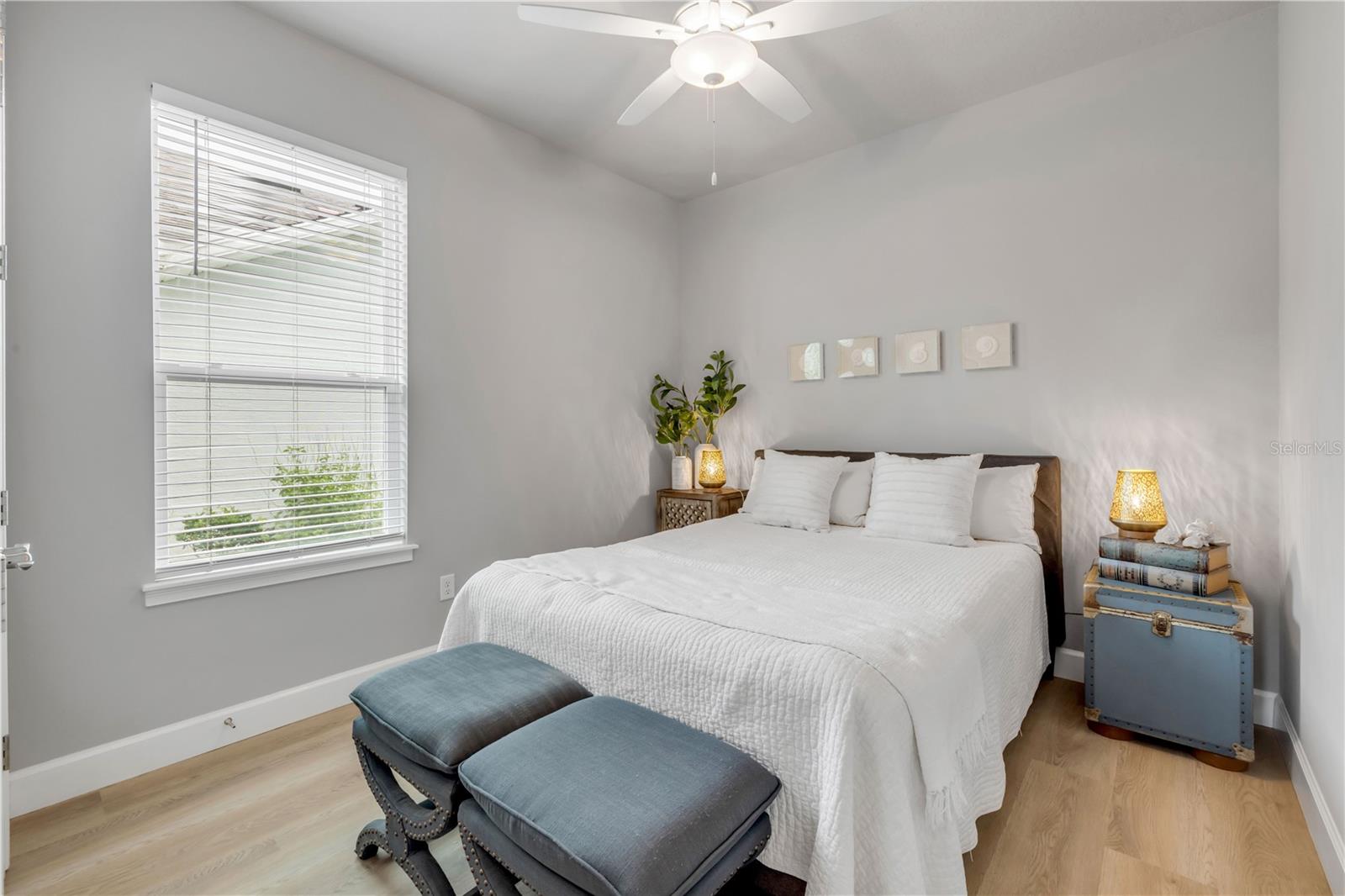 Image 40 of 63 For 195 Azure Mist Way