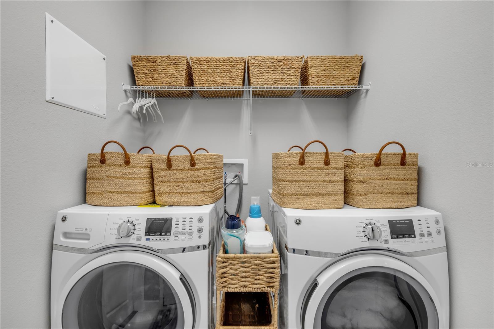 Image 43 of 63 For 195 Azure Mist Way