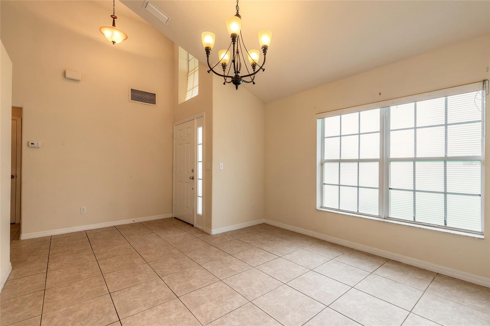 Image 4 of 38 For 5340 Plantation Home Way