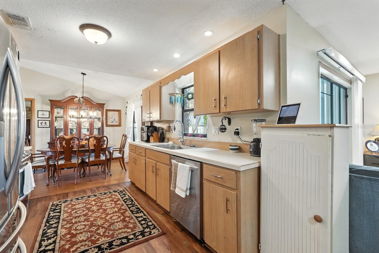 Image 14 of 55 For 3013 Anchor Drive