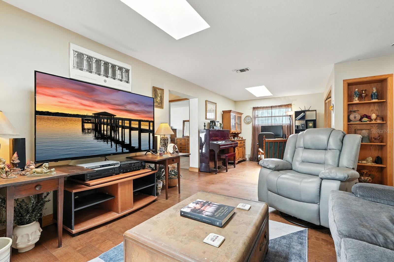 Image 19 of 55 For 3013 Anchor Drive