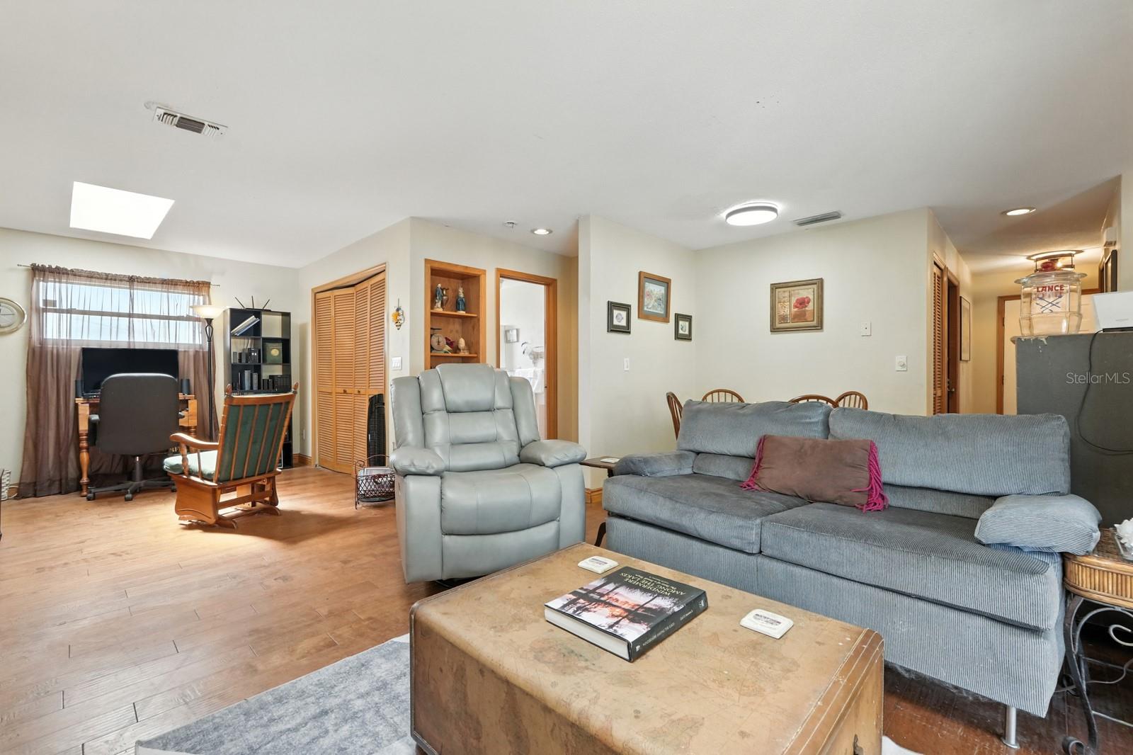 Image 22 of 55 For 3013 Anchor Drive