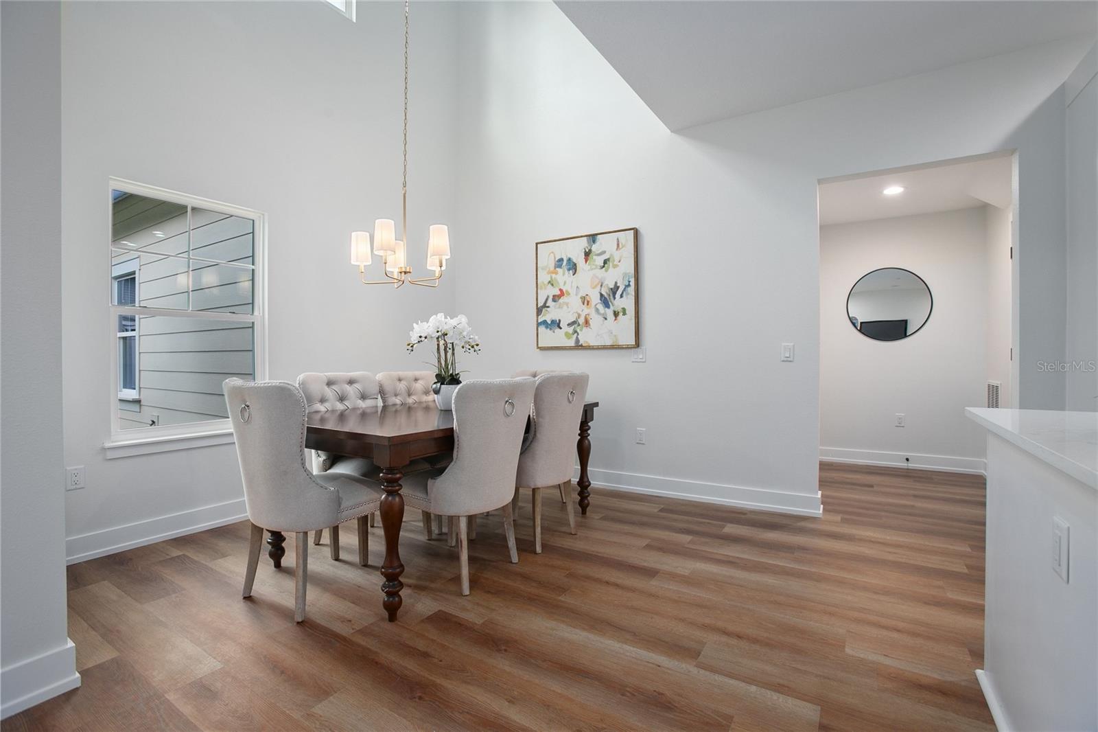 Image 15 of 70 For 292 Delaware Avenue