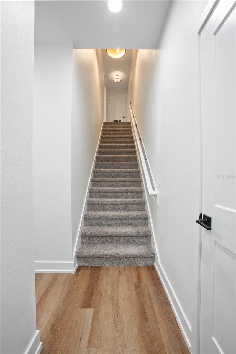 Image 40 of 70 For 292 Delaware Avenue
