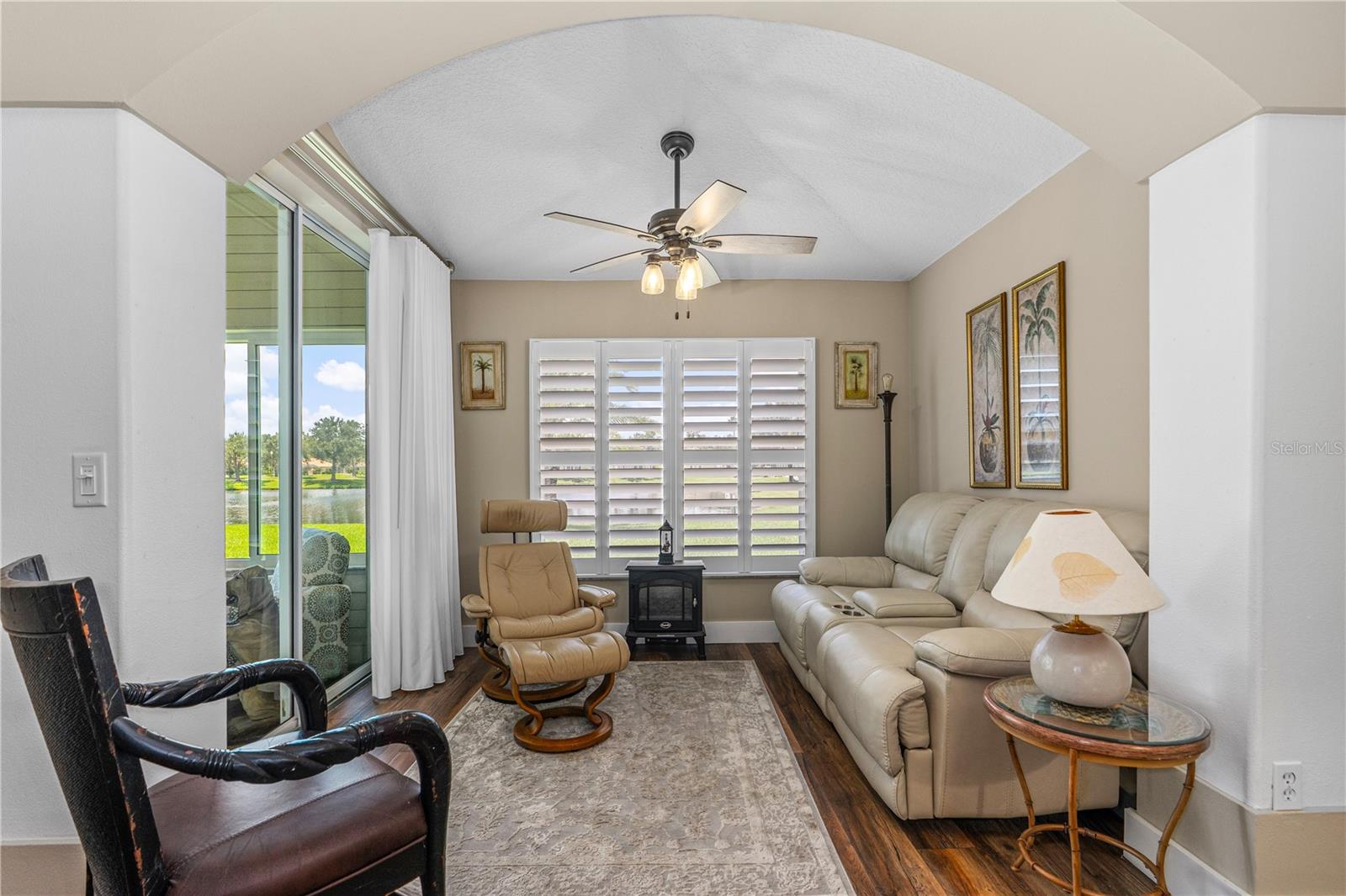 Image 16 of 42 For 3610 Marisol Court