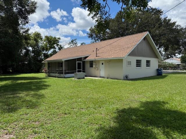 Image 2 of 9 For 1207 Amelia Avenue