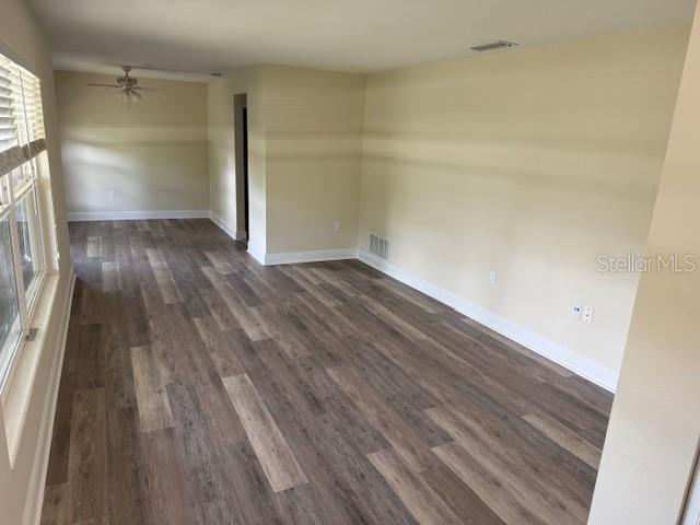 Image 4 of 9 For 1207 Amelia Avenue
