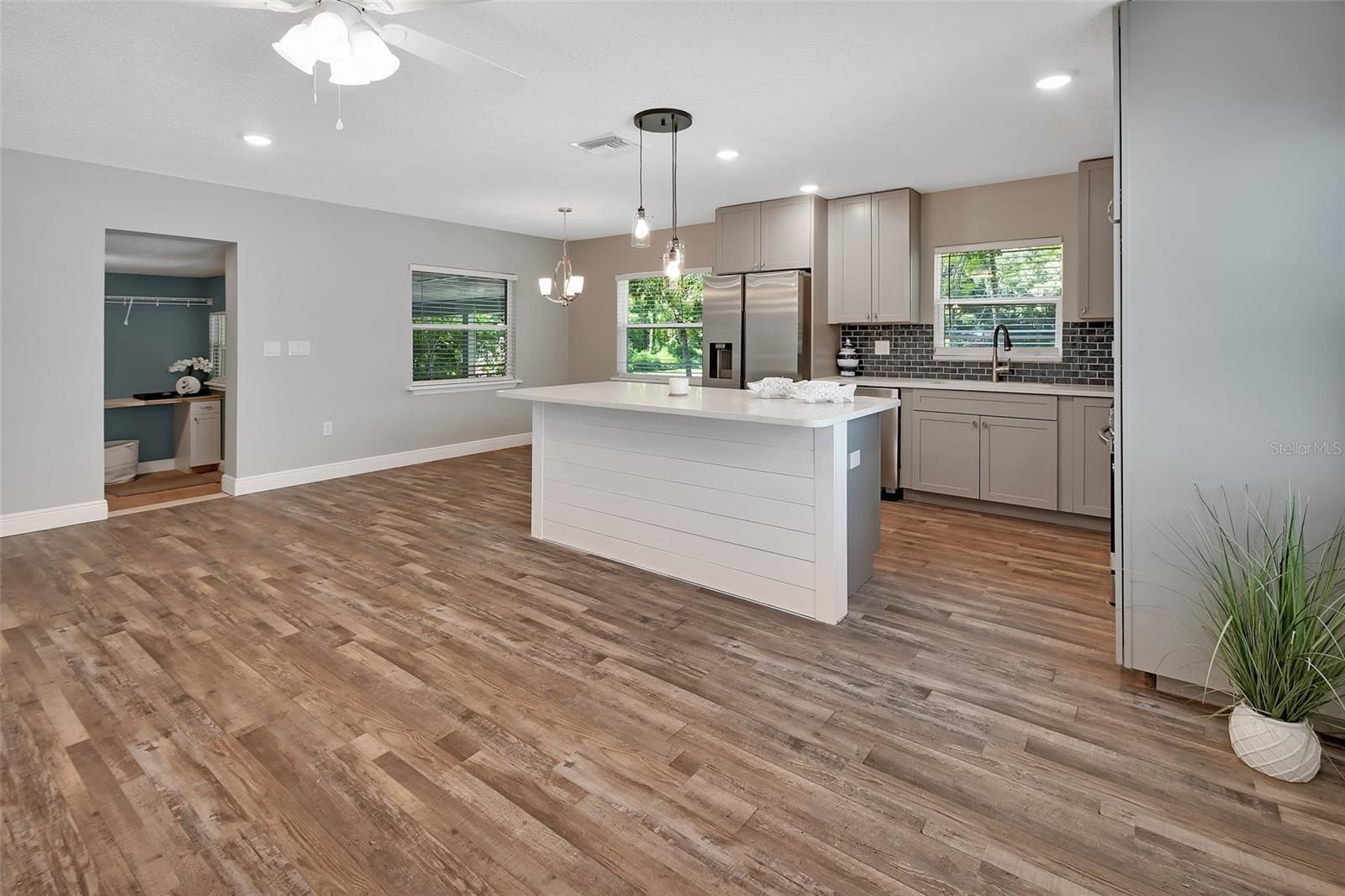 Image 18 of 69 For 1420 Wood Street